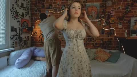 Snapshot of yami_yami_yami chatting on February 18, 11:44 am Mia and Andry  online show from February 18, 11:44 am