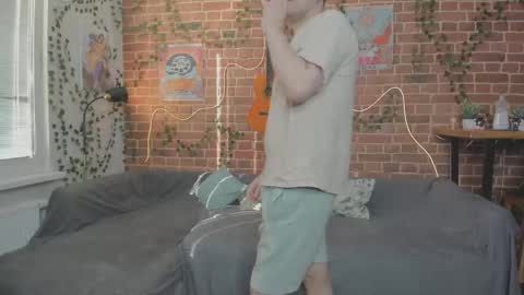 Snapshot of yami_yami_yami chatting on October 1, 12:33 pm Mia and Andry  online show from October 1, 12:33 pm