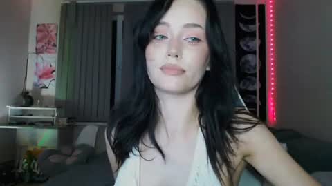Yami online show from July 3, 10:38 pm