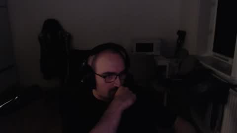 Snapshot of yamillamal157 chatting on October 26, 11:20 pm YamilLamal online show from October 26, 11:20 pm