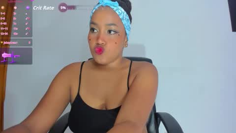 Snapshot of yamirawalker chatting on November 2, 7:49 pm Naomi online show from November 2, 7:49 pm