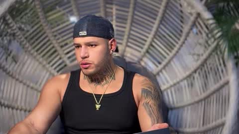 Snapshot of yamp_bigcock chatting on September 19, 4:36 am yamp sambrano online show from September 19, 4:36 am