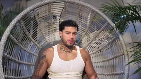 Snapshot of yamp_bigcock chatting on September 26, 4:49 am yamp sambrano online show from September 26, 4:49 am