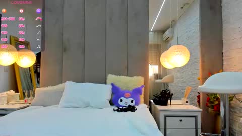 Yana  online show from March 7, 7:30 am