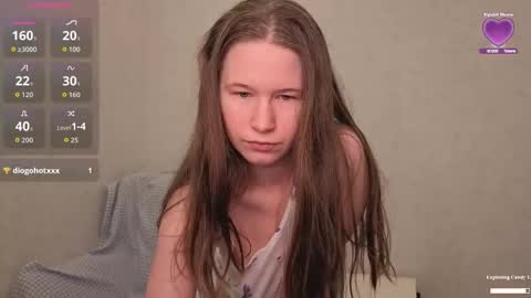 Snapshot of yana_squrel_22 chatting on September 14, 11:59 pm Yana online show from September 14, 11:59 pm