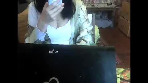 Snapshot of yanafiesta chatting on October 27, 11:25 am yanafiesta online show from October 27, 11:25 am