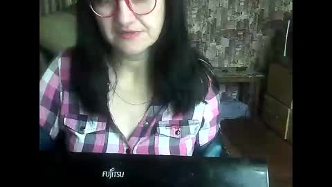 Snapshot of yanafiesta chatting on November 4, 9:30 am yanafiesta online show from November 4, 9:30 am