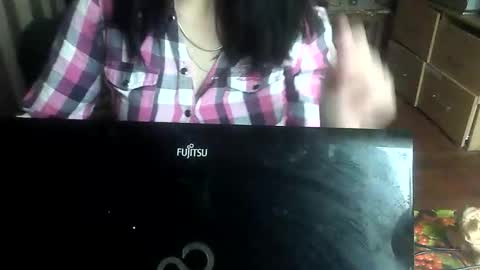 Snapshot of yanafiesta chatting on November 7, 8:58 am yanafiesta online show from November 7, 8:58 am