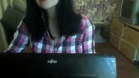 Snapshot of yanafiesta chatting on November 24, 9:09 am yanafiesta online show from November 24, 9:09 am