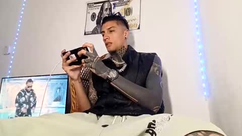 Yan online show from February 18, 12:50 am