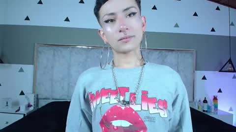 YANG online show from March 11, 11:49 am