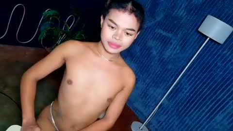 Snapshot of yanna_cassanova chatting on July 13, 3:20 am yanna_cassanova online show from July 13, 3:20 am
