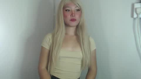 Snapshot of yannaliciouss chatting on March 7, 1:07 pm yannaliciouss online show from March 7, 1:07 pm