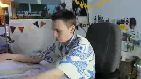 Snapshot of yaposha chatting on December 11, 3:47 pm yaposha online show from December 11, 3:47 pm