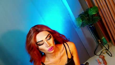 miss yasii online show from February 10, 6:45 pm