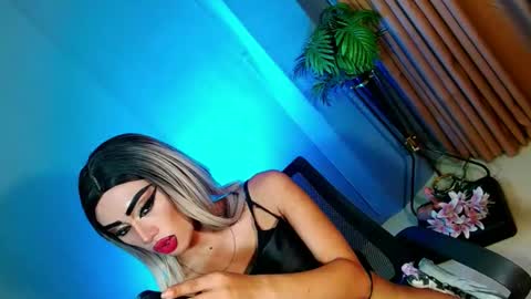 miss yasii online show from February 21, 8:16 pm