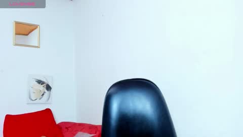 Snapshot of yasmin_goldenst chatting on November 1, 11:12 am Yasemin online show from November 1, 11:12 am