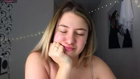 Yasyaa  online show from February 10, 2:19 am