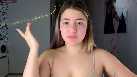 Yasyaa  online show from March 6, 4:19 am