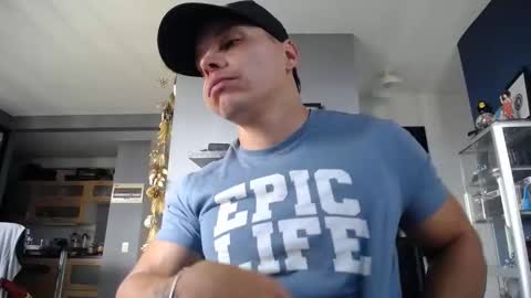 yahto online show from December 6, 3:22 pm