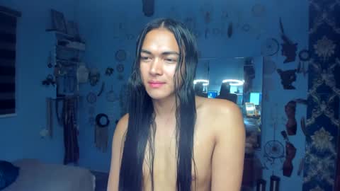 Snapshot of yawa__ chatting on January 10, 8:07 am Blush online show from January 10, 8:07 am