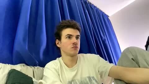 yayay333 online show from March 14, 3:34 am