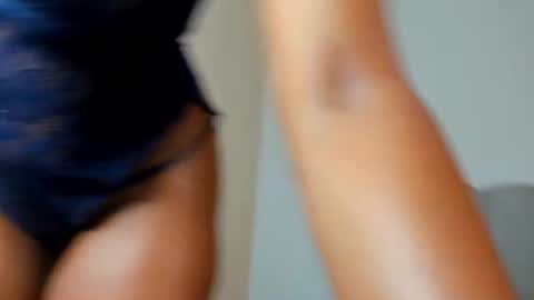 yazmin_rochae online show from July 23, 7:23 pm