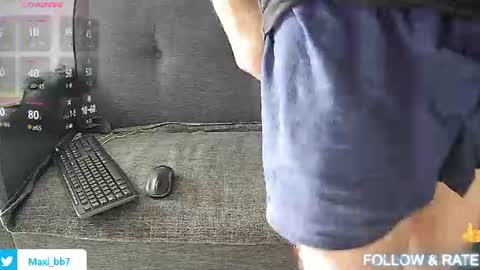 Snapshot of ydk7 chatting on August 1, 4:56 am Maxi online show from August 1, 4:56 am