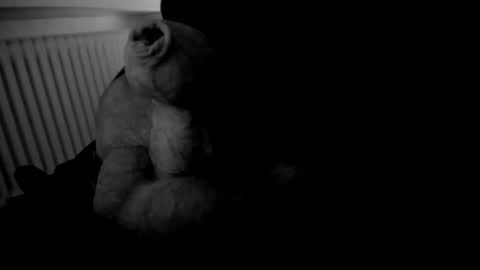 yeasayer online show from October 13, 8:42 pm