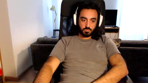 Snapshot of yeeaahoo chatting on September 24, 5:05 pm yeeaahoo online show from September 24, 5:05 pm