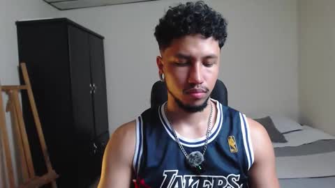 yeff online show from December 20, 1:12 am