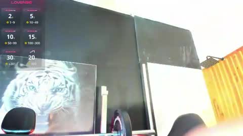 Snapshot of yeidonn chatting on June 13, 3:48 am Yeidonn online show from June 13, 3:48 am