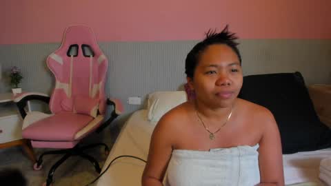 yeika_foxy online show from April 3, 11:19 am