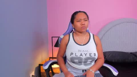 yeika_foxy online show from April 28, 11:37 am