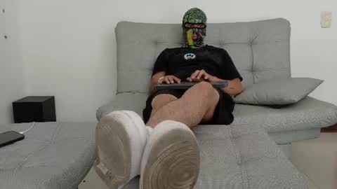 Snapshot of yeisongomezz chatting on July 6, 8:11 pm yeisongomezz online show from July 6, 8:11 pm