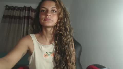 Yemaya 28 online show from May 11, 2:17 am