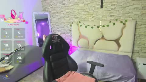 ZAYDEN  online show from April 22, 11:56 am