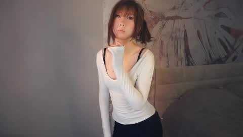 Rin  online show from April 27, 12:14 pm