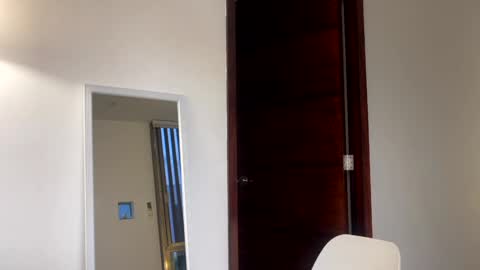 Snapshot of yes_mommy_zlata chatting on December 6, 11:14 pm Zlata online show from December 6, 11:14 pm