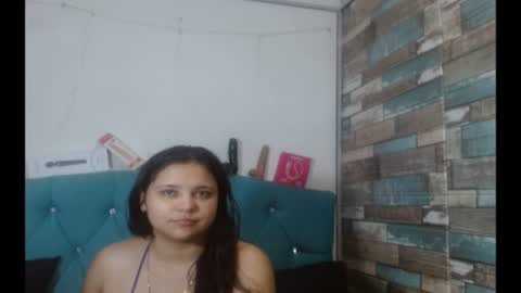 Snapshot of yesamin_stone18 chatting on June 18, 12:09 pm yesamin_stone18 online show from June 18, 12:09 pm