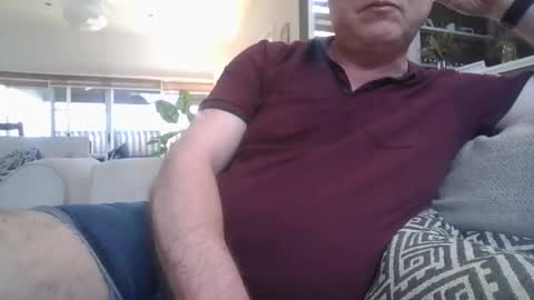 Snapshot of yesplease1969 chatting on September 21, 4:03 am yesplease1969 online show from September 21, 4:03 am