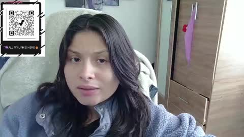 yessica_gomez01 online show from June 8, 9:04 pm