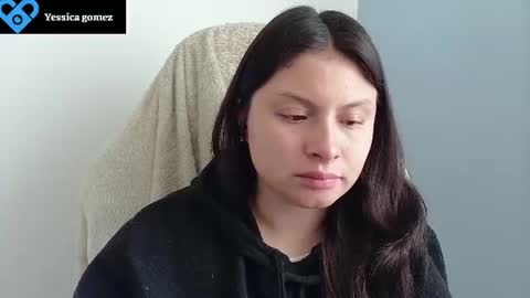 yessica_gomez01 online show from June 24, 1:10 pm
