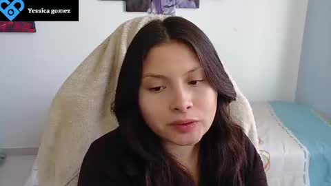 yessica_gomez01 online show from July 1, 9:25 pm