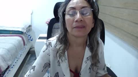 jessy online show from April 27, 3:26 am