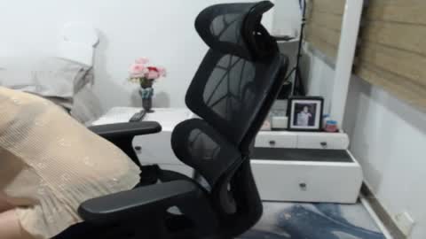 jessy online show from July 23, 1:58 am