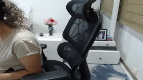 jessy online show from July 29, 11:47 pm