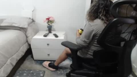jessy online show from August 3, 10:02 pm