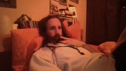 Snapshot of yeti_92 chatting on January 2, 8:35 pm yeti_92 online show from January 2, 8:35 pm