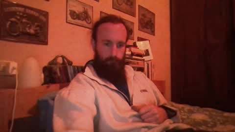 Snapshot of yeti_92 chatting on January 13, 5:44 pm yeti_92 online show from January 13, 5:44 pm